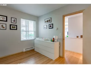 Photo #4: 20320508 Listing 