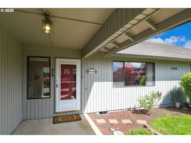 MLS: 20323319 Condo For Sale