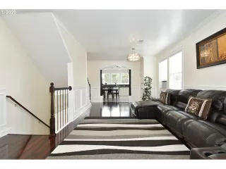 Photo #4: 20326799 Listing