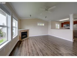 Photo #1: 20327055 Listing