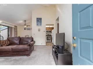 Photo #2: 20328262 Listing 