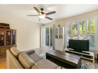 Photo #2: 20328436 Listing