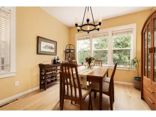 Photo #2: 20328990 Listing 