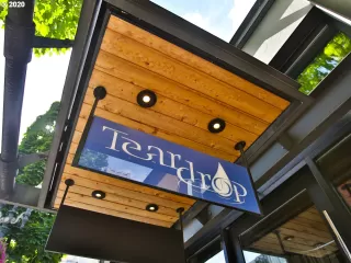 Photo #4: 20329208 Listing