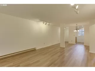 Photo #2: 20329684 Listing 