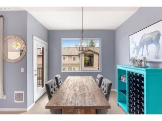 Photo #1: 20330400 Listing