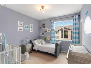 Photo #4: 20330400 Listing