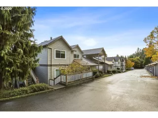 Photo #2: 20330434 Listing