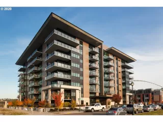 Photo #2: 20334380 Listing