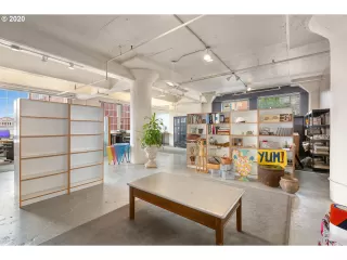 Photo #1: 20334752 Listing 