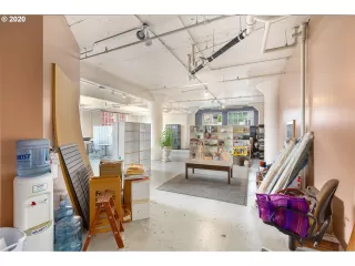 Photo #3: 20334752 Listing 