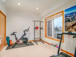 Photo #1: 20335816 Listing