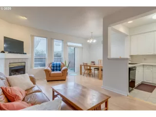 Photo #4: 20336675 Listing 