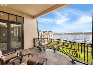 Photo #3: 20336757 Listing