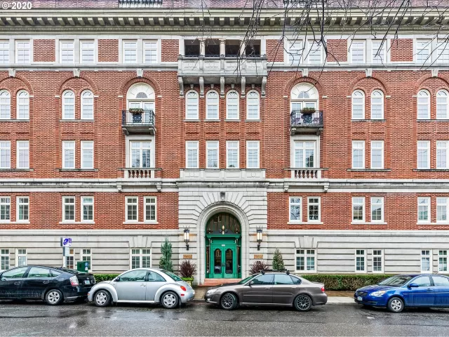 MLS: 20338500 Condo For Sale