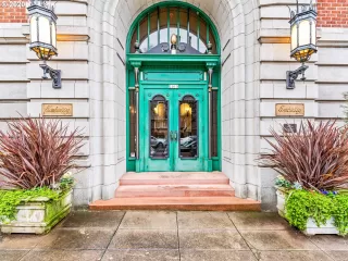 Photo #2: 20338500 Listing