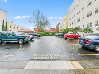 Photo #4: 20338500 Listing