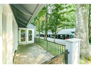 Photo #6: 20340894 Listing 