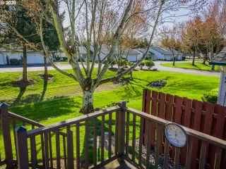 Photo #5: 20342795 Listing