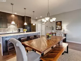 Photo #3: 20342842 Listing