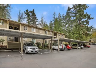 Photo #1: 20343596 Listing