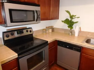 Photo #1: 20344978 Listing 