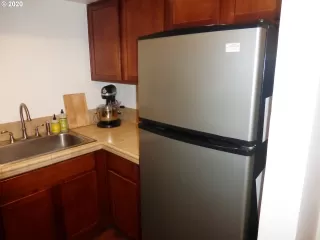 Photo #2: 20344978 Listing 