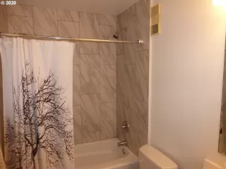 Photo #4: 20344978 Listing 