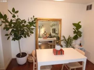 Photo #6: 20344978 Listing 