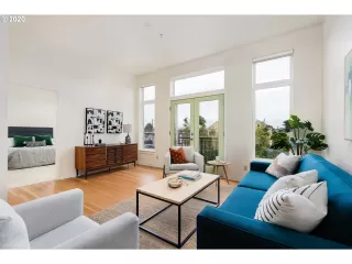 Photo #1: 20346543 Listing