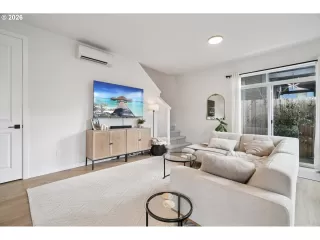 Photo #2: 203467014 Listing 