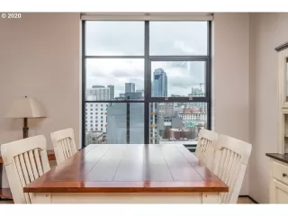 Photo #5: 20346958 Listing 