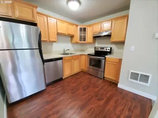 Photo #4: 20347164 Listing 