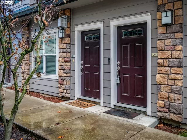 MLS: 20347345 Condo For Sale