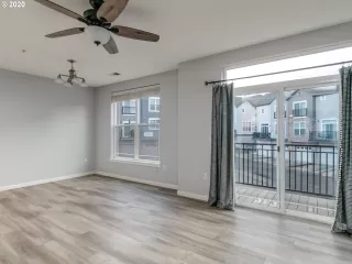 Photo #3: 20347345 Listing