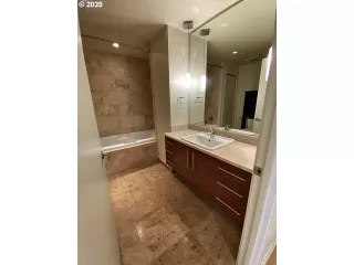 Photo #1: 20348634 Listing