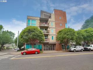 Photo #1: 20349251 Listing