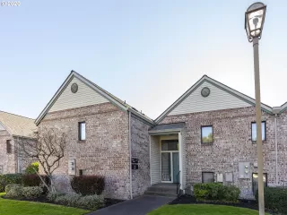 Photo #1: 20349819 Listing