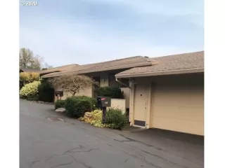 Photo #1: 20352163 Listing 