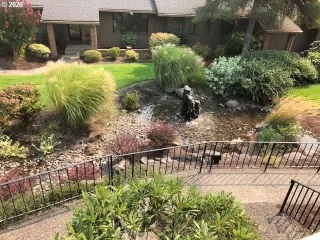 Photo #5: 20352163 Listing 