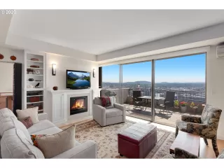 Photo #1: 20352278 Listing 