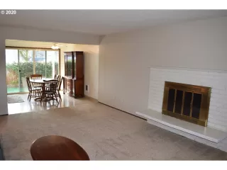 Photo #3: 20354969 Listing