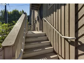 Photo #1: 20355136 Listing