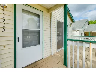 Photo #2: 20355403 Listing