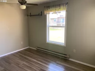 Photo #6: 20355482 Listing