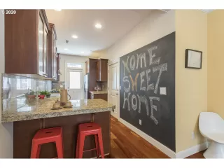 Photo #2: 20356131 Listing 