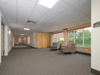 Photo #2: 20356205 Listing