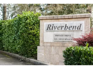 Photo #4: 20357423 Listing