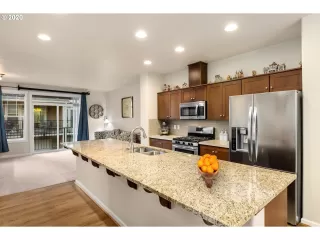 Photo #1: 20357452 Listing 