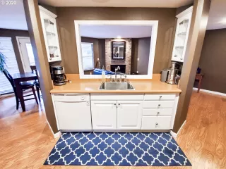 Photo #3: 20357941 Listing